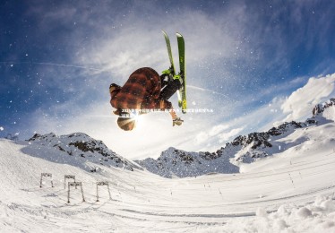 皇冠crown体育官网：2025赛季中超联赛总结，稳定为先，铸就竞技辉煌与长远繁荣